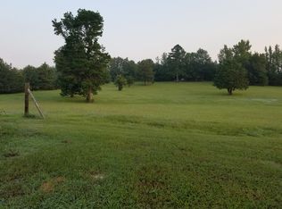 1118 Ebenezer Rd, Amity, AR 71921