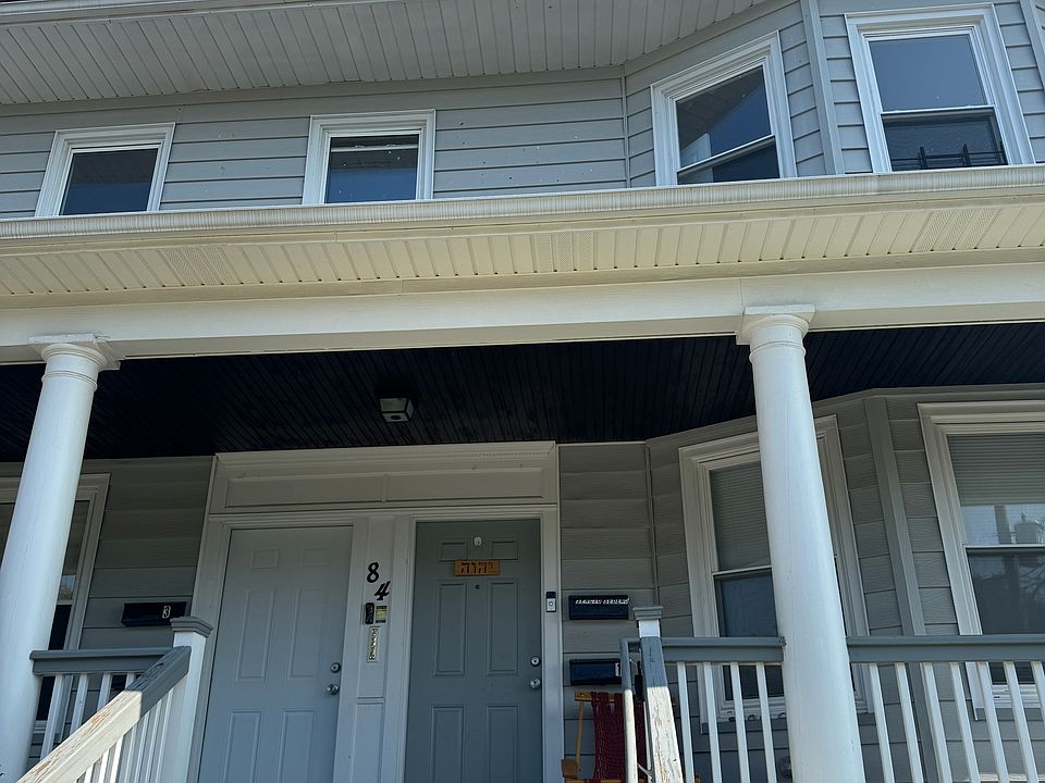 1st image of 84 Malone Ave Floor 2