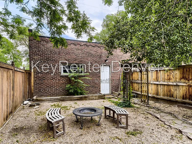 3387 W Moncrieff Pl — Photo 10