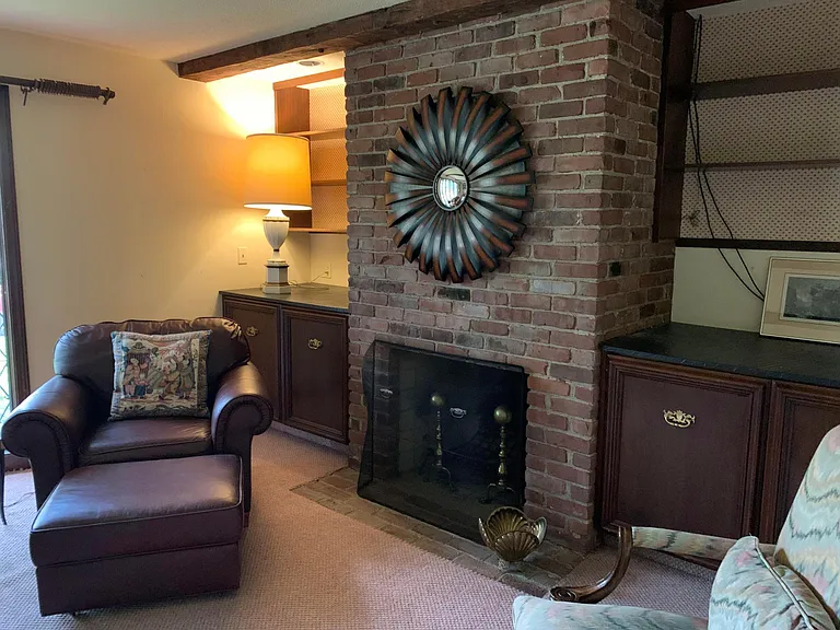 208 Tanglewood Dr — Photo 40