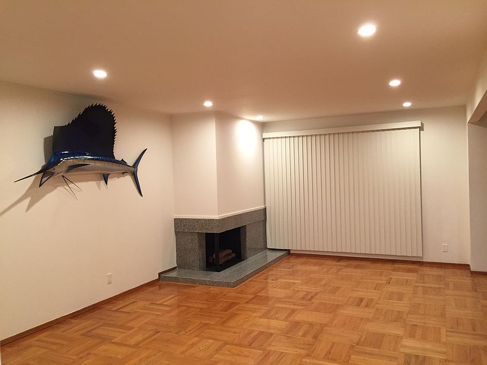 1st image of 50 Edgemont Dr