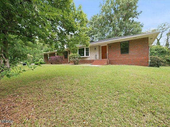 3rd image of 4506 Rivoli Dr