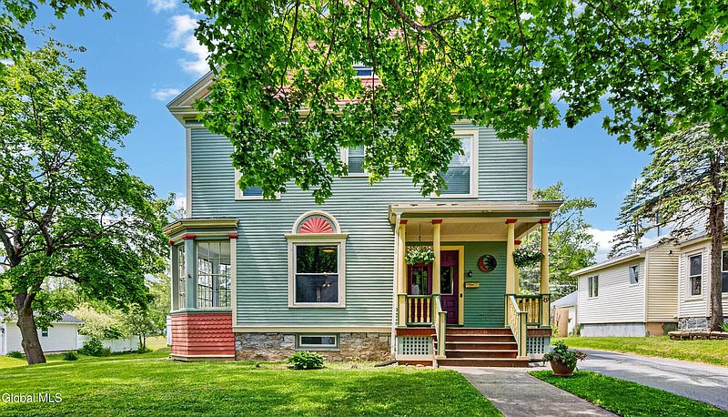 4th image of 709 S Perry Street