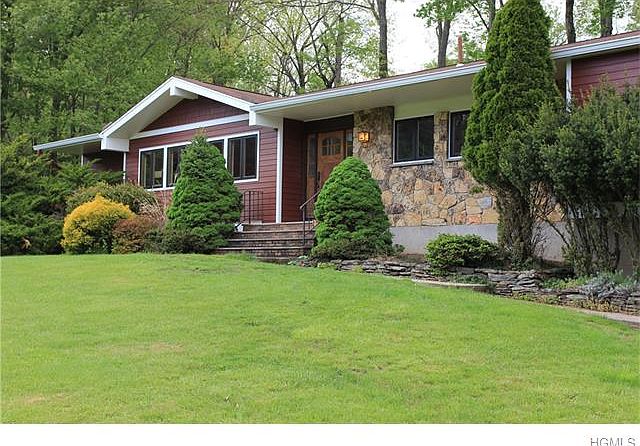 1st image of 202 Kuyper Dr
