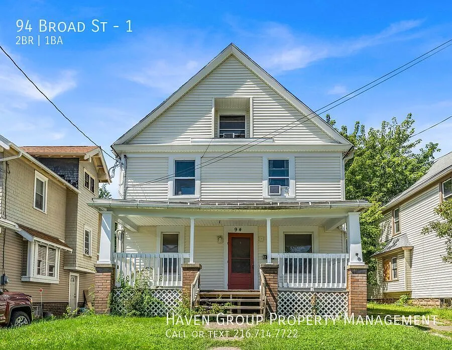 94 Broad St | Unit 1, Akron, OH 44305 - Spacious 2-bed 1-bath multi-family home! — Photo 1
