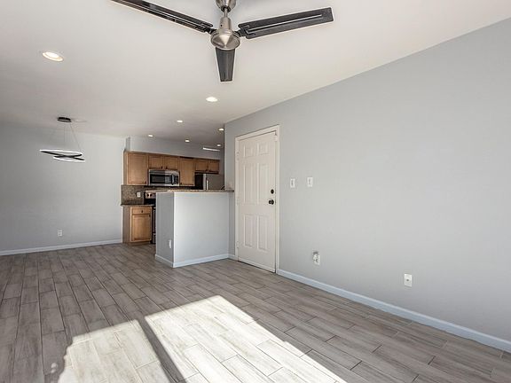 2nd image of 4410 N. Longview Avenue #213