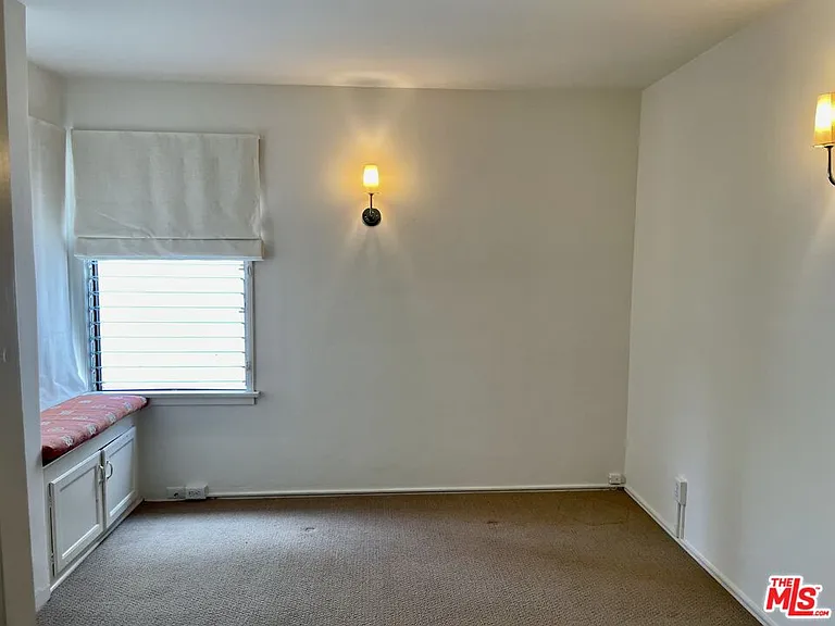 9054 Elevado St — Photo 13