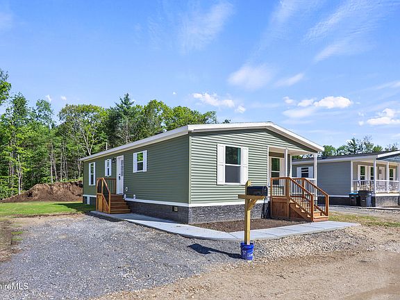 3rd image of 395 Cheshire Rd #102