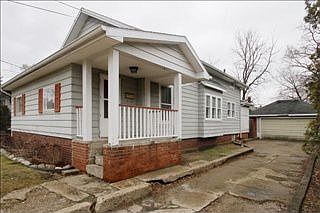1st image of 216 McKinley Ave N