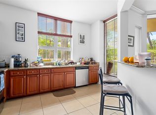 3001 NE 185th St APT 135, Aventura, FL