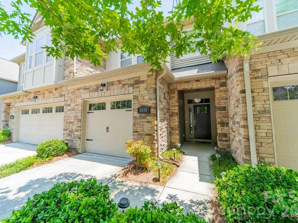 5636 Stonewells Dr, Charlotte, NC 28278
