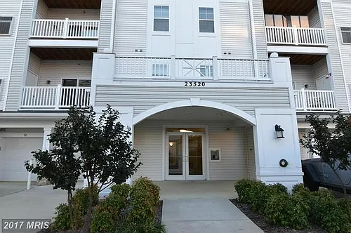 23520 F D R Blvd #405 Photo 1
