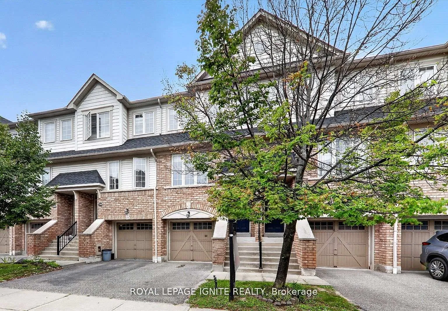 3 bed, $2,950 — Photo 2