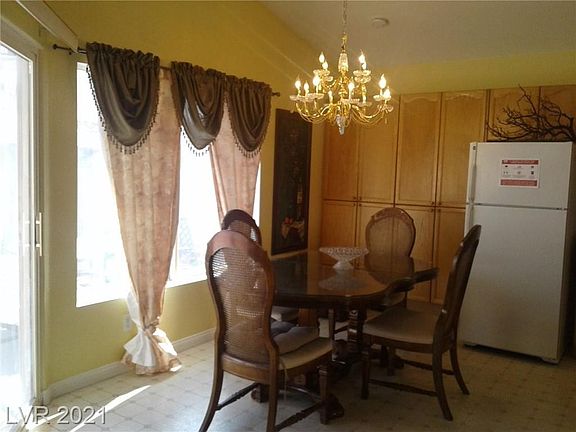 4th image of 8467 Brillancy Ave