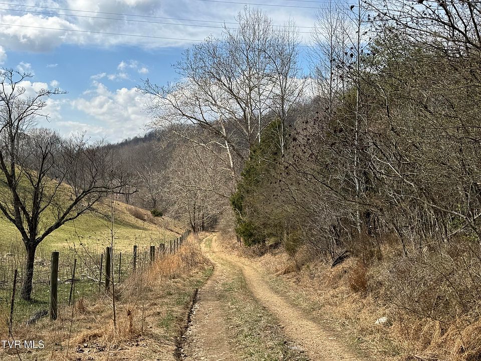 1st image of 6996 Manville Rd