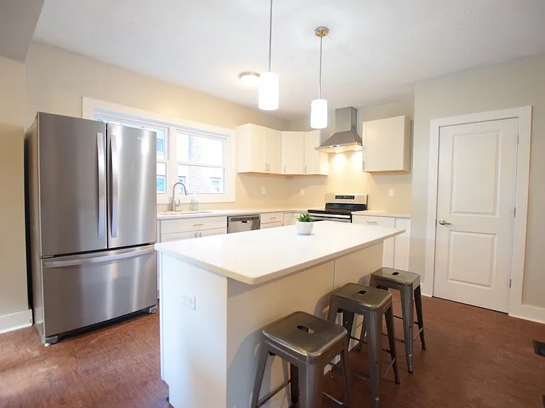 1002 N Aurora St — Photo 120