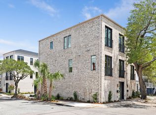 50 Cooper St, Charleston, SC 29403