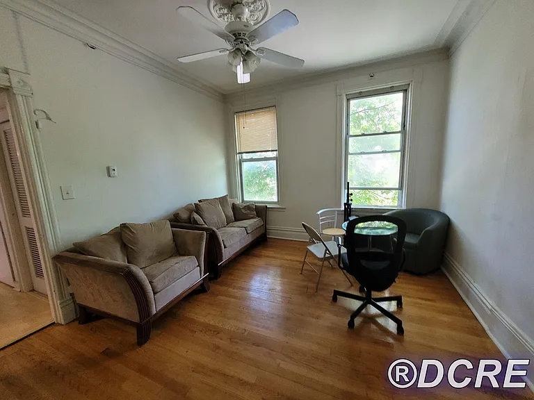 1333 W Flournoy St #2E — Photo 5