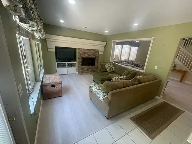 11144 Corsica Ct — Photo 4