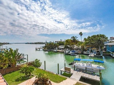 325 140th Ave E, Saint Petersburg, FL, 33708
