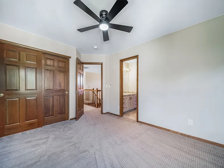 6793 Blackhawk Ct — Photo 26