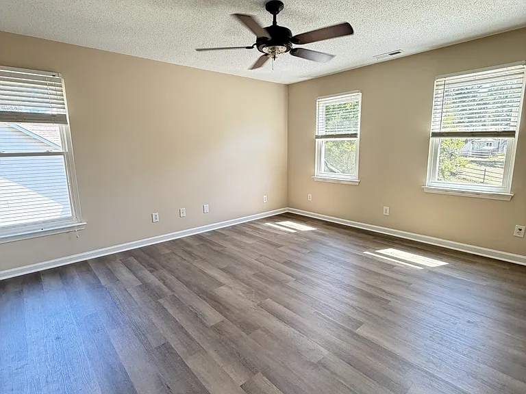 5938 Brookstone Dr NW — Photo 18