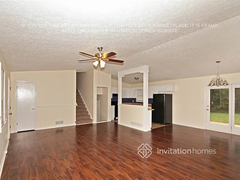 2200 Greenridge Dr SW — Photo 4