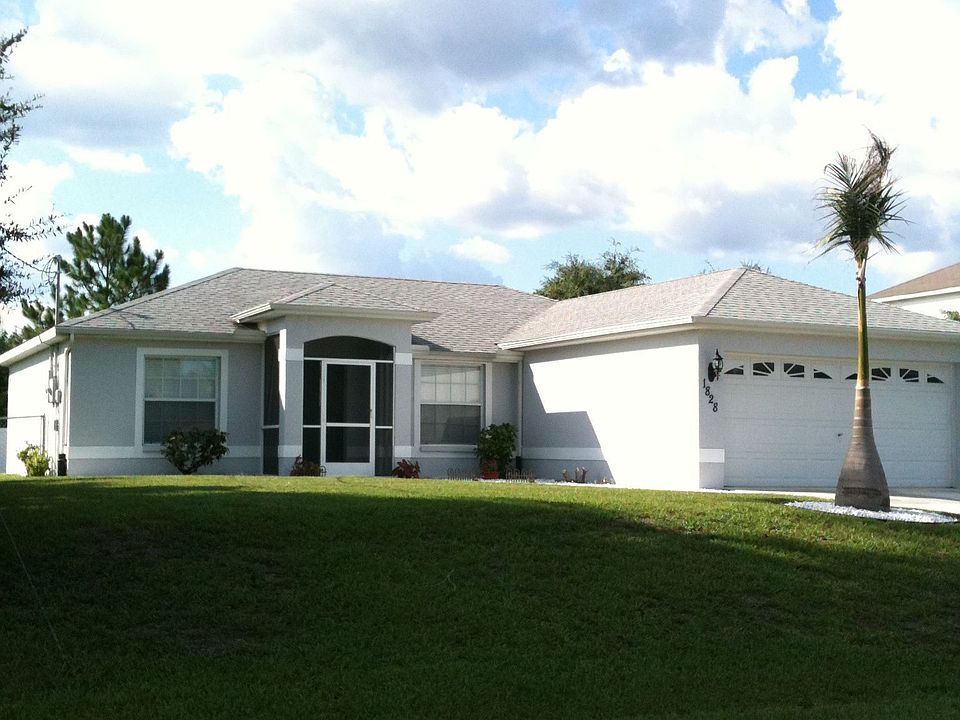 1st image of 1828 Cardwell Ave