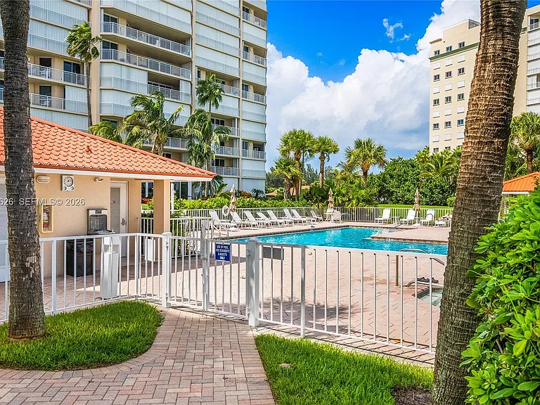 3870 N Highway A1A #405 — Photo 40