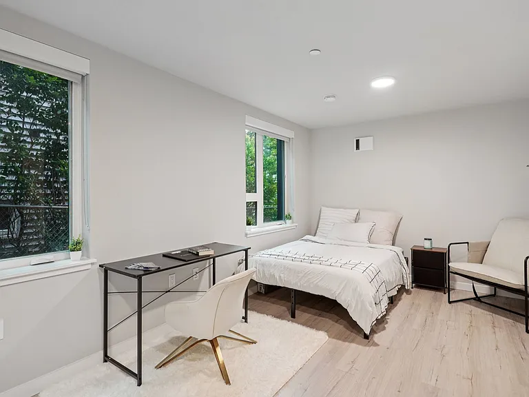 Clara Apartments — Photo 3