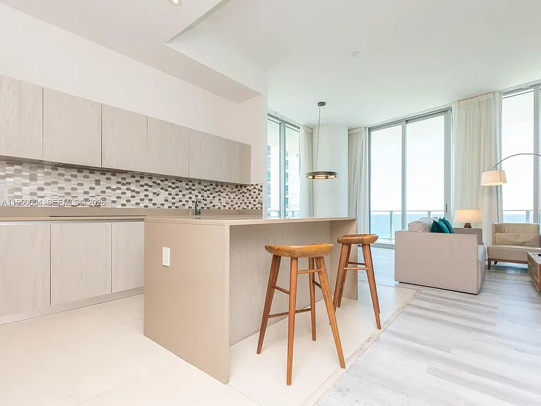 4111 S Ocean Dr #601 — Photo 9