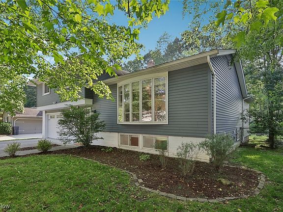 2nd image of 6583 Edgemoor Ave