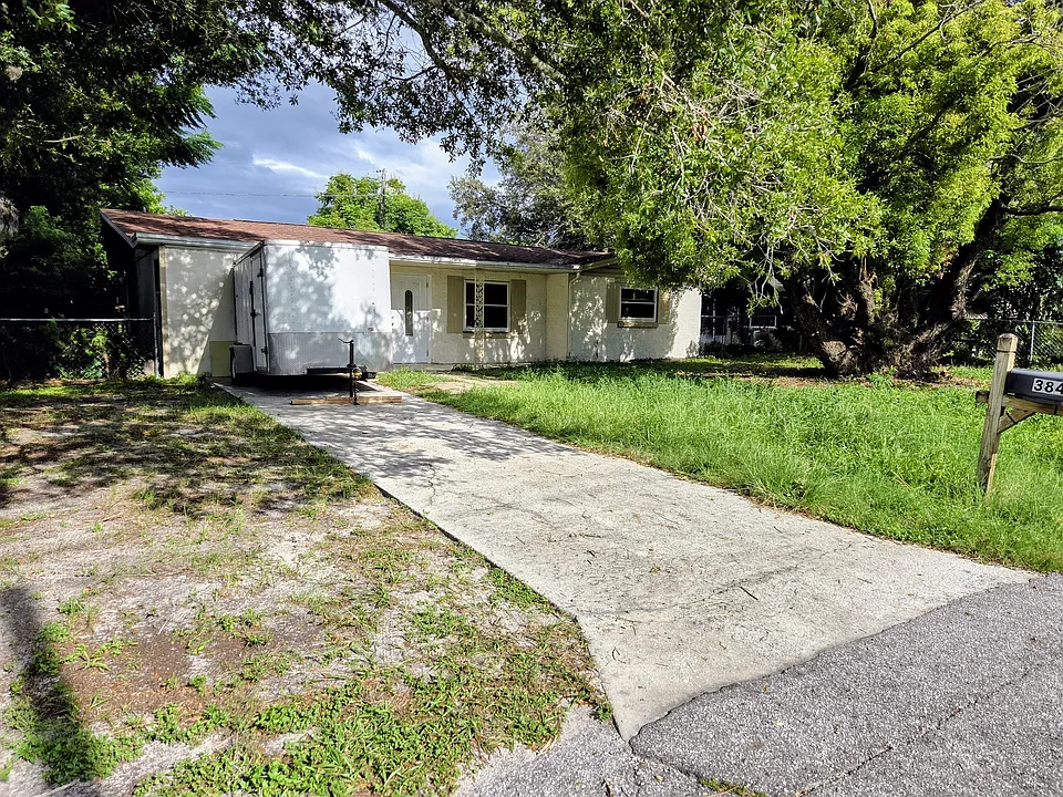 3842 Jupiter Dr