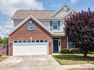282 Stobhill Ln, Holly Springs, NC 27540