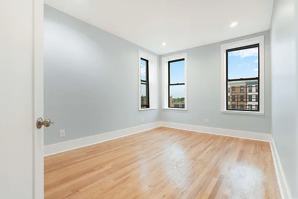 Rented by Century 21 Milestone Realty | media 47