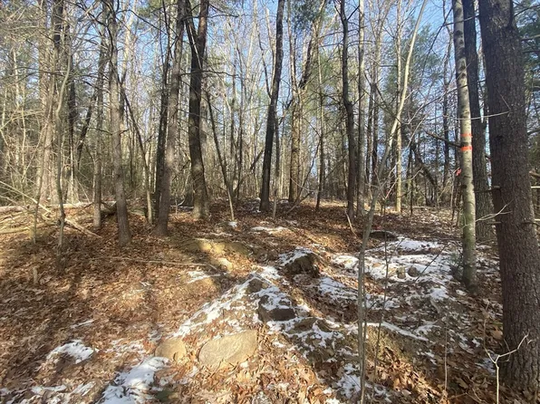 121 &, Brimfield, MA 01010