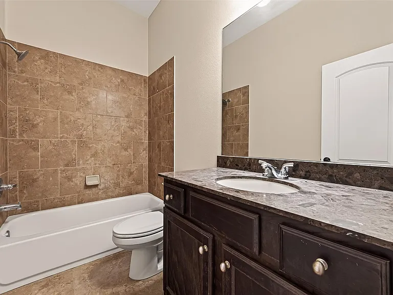 16803 Tabasso Ct — Photo 32