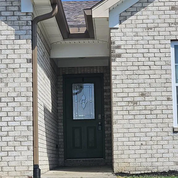 7608 Julia Dr — Photo 3