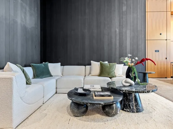 504 Sackett Street image 16 of 23