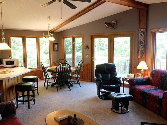 4th image of 3681 Center Sugarbush Ln
