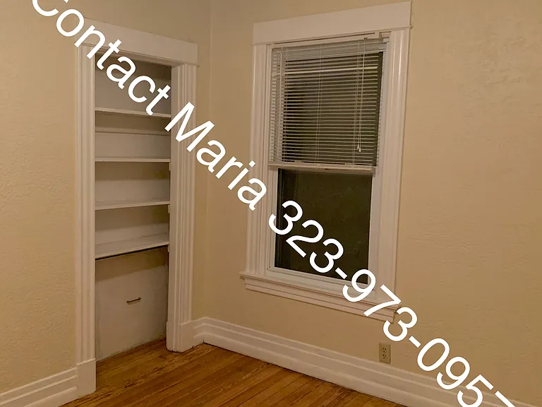 3026 Montana Ave — Photo 9