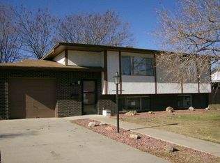 93 Radcliff Ln, Pueblo, CO 81005