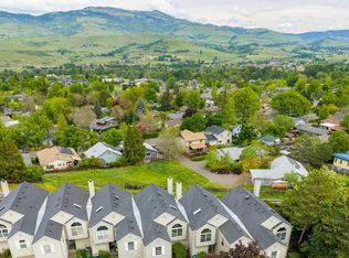 366 Glenn St, Ashland, OR 97520