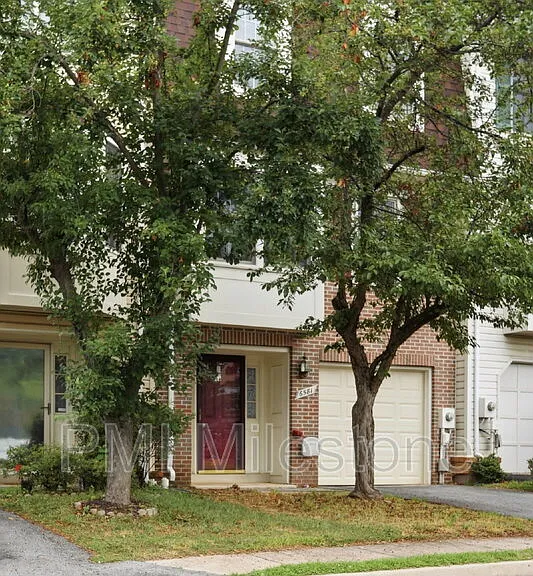 6581 Ewald Ct — Photo 3