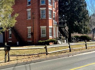 28-5 High St, Chester, CT 06412