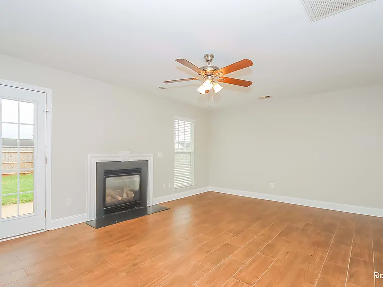 2218 Taras Trace Dr — Photo 6