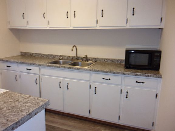5th image of 417 N Plantation Rd #C