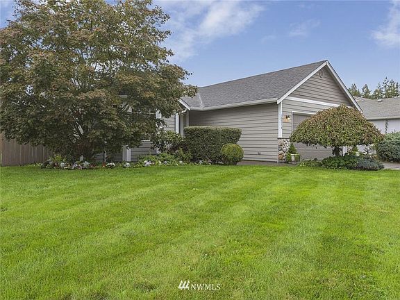 3rd image of 20214 79th Avenue Ct E