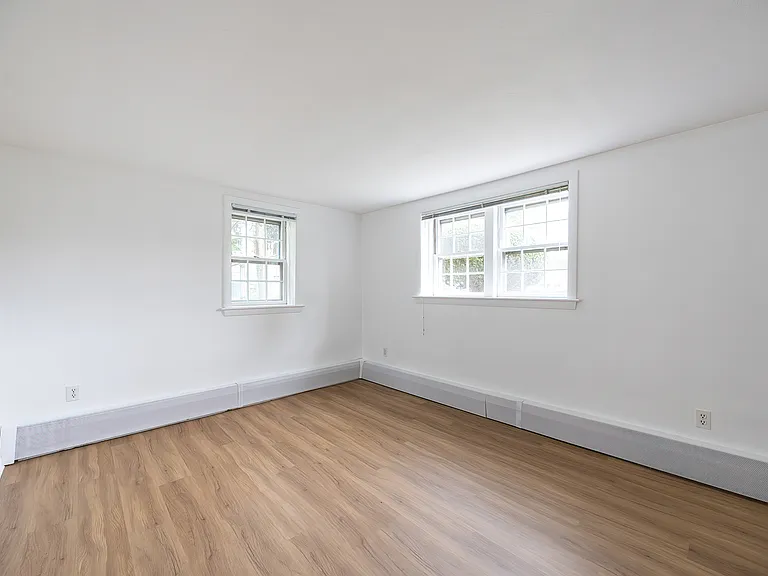 670 Main St #1 — Photo 14