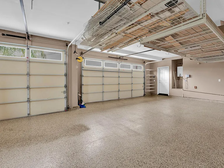 Oversize 3 car garage